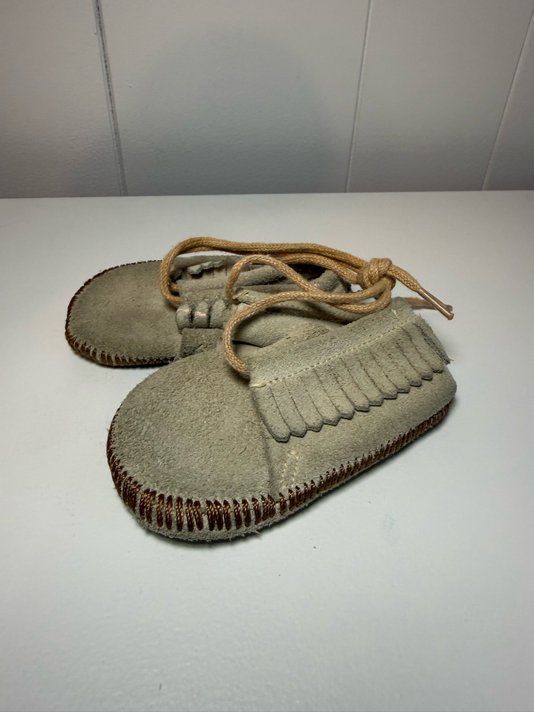 Vintage Baby Soft Suede Fringe Moccasins In Light Beige